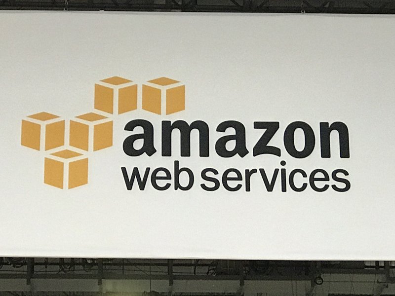 AWSEvents's tweet image. Breakout Sessions begin at 11 AM! Learn more about #AWS &amp;amp; meet other AWS users at #reInvent.