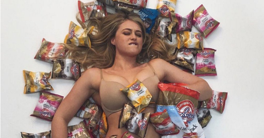 MikeMeets_'s tweet photo. I'm all for cheeky responses, but I think this image might promote unhealthy lifestyles... #EmbraceYourShape #smrta902 https://t.co/SUD3Qbgu4c