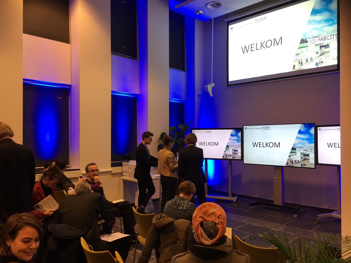 We zijn begonnen! FabCity... en nu verder tot 18.30 uur vanmiddag in het Kohnstammhuis. Schuif ook aan! #hva #liveatthehva #creatingtomorrow