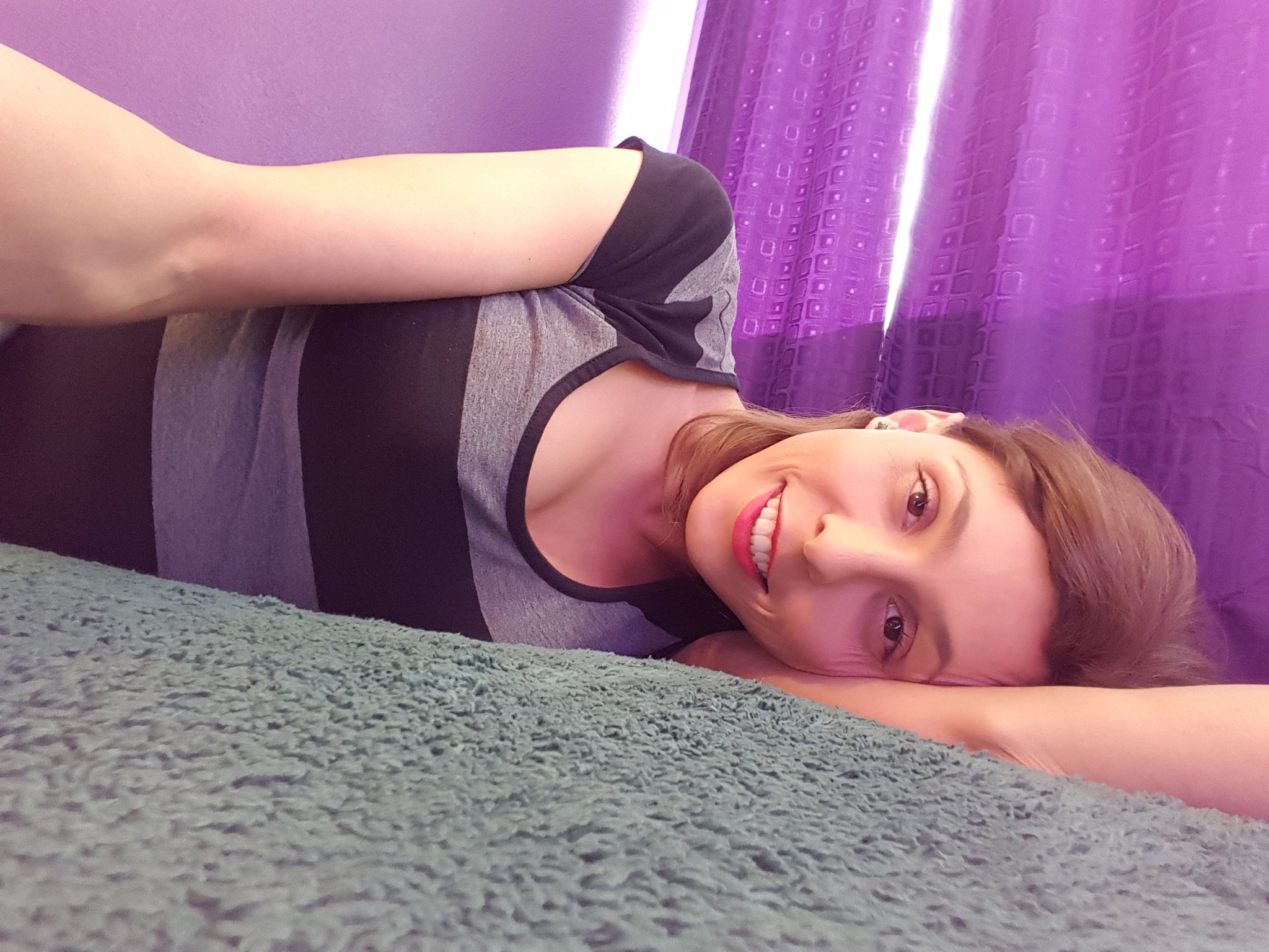 3 pic. a few pics from the last couple days. i love you guys so much, you make me smile!!! =D https://t.co/b7lFOLBMYz