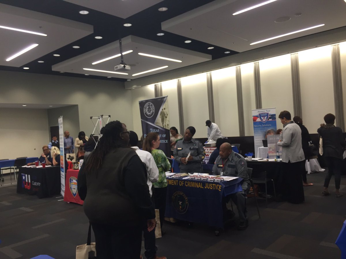 SAFE21stCentury's tweet photo. Spring residents participate in Project SAFE Job Fair and Seminars. https://t.co/5bvmujtmH8