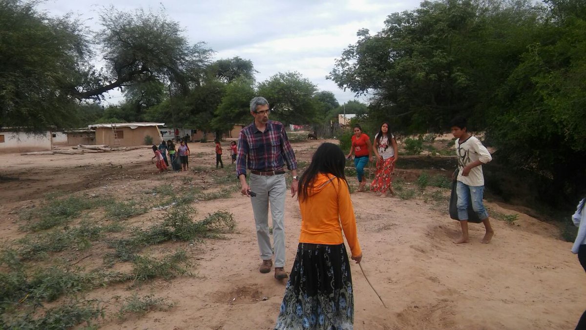 ambientesalta's tweet photo. Nuestro equipo de #GRSU realizó tareas de sensibilización y concientización ambiental con la comunidad de Alto la Sierra #Salta https://t.co/CWAS2X96id