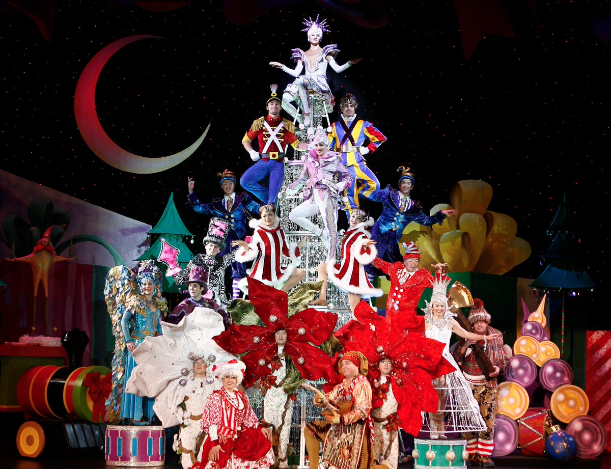We are dreaming of #CirqueDreamsHolidaze. One show left tonight at 7:30. Tickets available at tulsapac.com #TulsaPAC40 <a href="/BWayTulsa/">CelebrityAttractions</a>