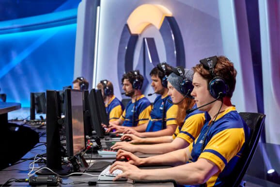 AccelCF0's tweet image. Overwatch takes center stage at yet another major esports tournament venturebeat.com/2016/11/23/ove…