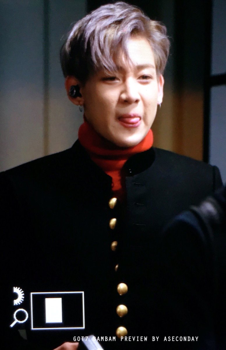 Aseconday_0502's tweet photo. 161130 HKG  @BamBam1A 
#BamBam #뱀뱀 #GOT7 #갓세븐 
귀여워 😊 https://t.co/pXPQeQeJmo