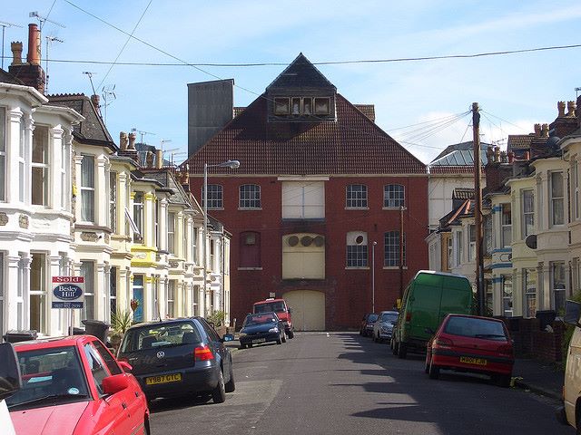 ChocBox2's tweet photo. Further consultaton wlth community needed so that we can ALL understand the trade offs which would allow more #affordablehousing Good job! https://t.co/UjwsNQvkAe