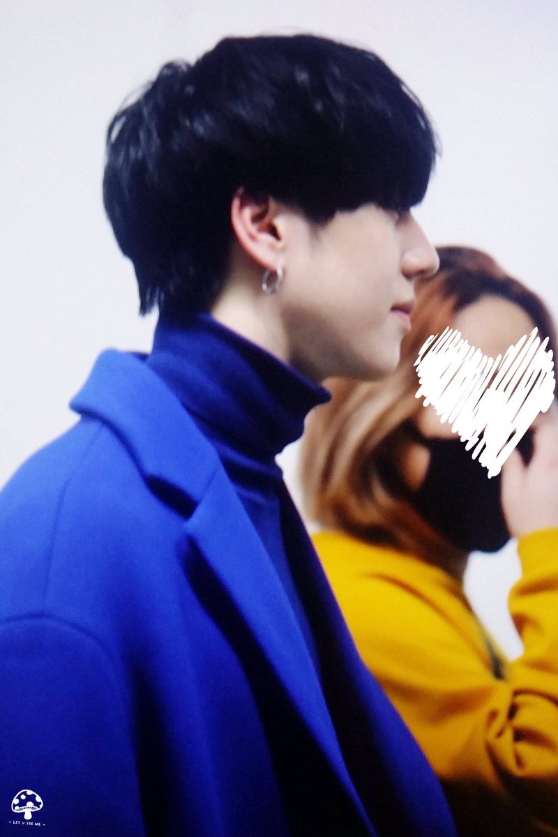 LetUseeMe's tweet photo. 161201 HKG #Yugyeom #유겸 #GOT7  🌙Good night https://t.co/YGfRjETc7H
