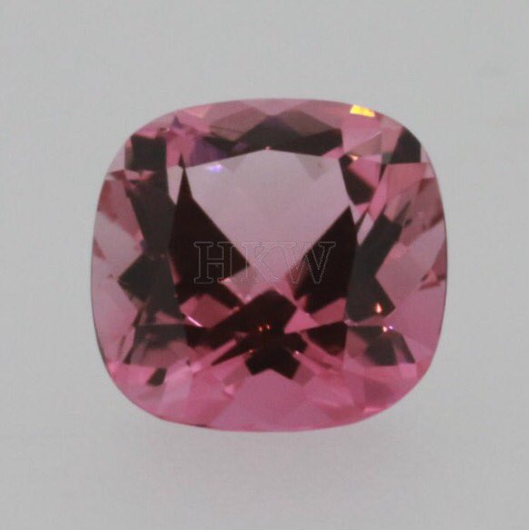 wardsgems's tweet photo. #onwednesdaywewearpink #pinktourmalines that is!!! #pinkgems #cushioncut #BRANDNEW https://t.co/iUfjw87IXt