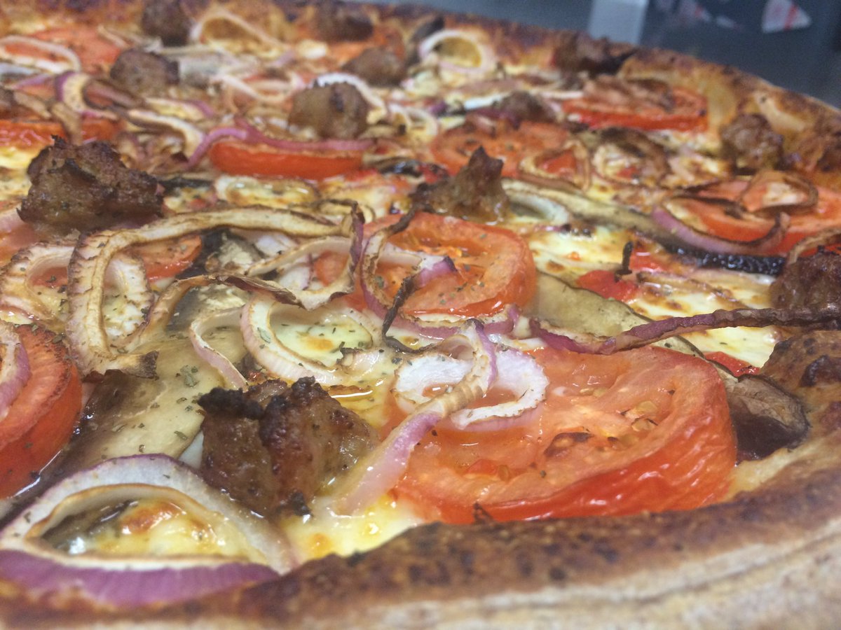 pinkspizza's tweet photo. Oh Rocko, why do you tempt us with your savory goodness? #pizzalunch #pizzanight #pinkspizza #eatlocal #supportlocal #ourcityourpizza https://t.co/AiDFtOuYGm