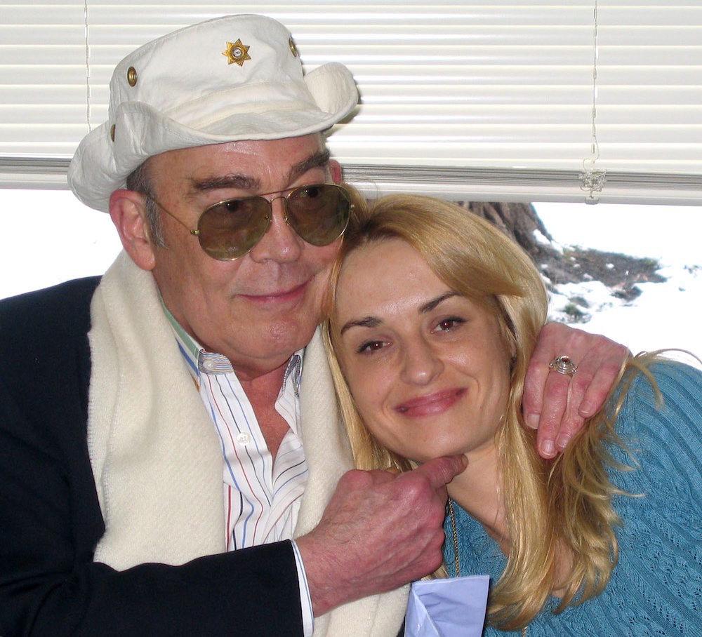 vicecanada's tweet photo. You’ll be able to smoke from Hunter S. Thompson’s personal weed stash soon: https://t.co/WNb9i4Gisf https://t.co/8mOhZd8HPg
