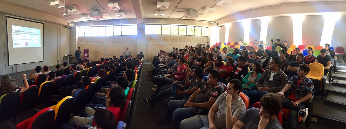 UPYucatan's tweet photo. Hace unos días recibimos a @OD_Mayer de @the_hublab, con la charla "Fablabs: Boosting innovation and entrepreneurship with a global network" https://t.co/x9hYUfL2ie