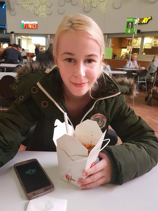 Endlich #Mittwoch :) #Waterfront #Webcamgirl #Model #sweet #beauty #cute #hot #shopping #Bremen #teen#likeit<a href="/tag/mittwoch"class="tags">#Mittwoch</a><a href="/tag/waterfront"class="tags">#Waterfront</a><a href="/tag/webcamgirl"class="tags">#Webcamgirl</a><a href="/tag/model"class="tags">#Model</a><a href="/tag/cute"class="tags"><span>#cute</span></a><a href="/tag/sweet"class="tags"><span>#sweet</span></a><a href="/tag/beauty"class="tags"><span>#beauty</span></a><a href="/tag/hot"class="tags"><span>#hot</span></a><a href="/tag/blonde"class="tags"><span>#blonde</span></a><a href="/tag/like"class="tags"><span>#like</span></a><a href="/tag/shopping"class="tags"><span>#shopping</span></a>