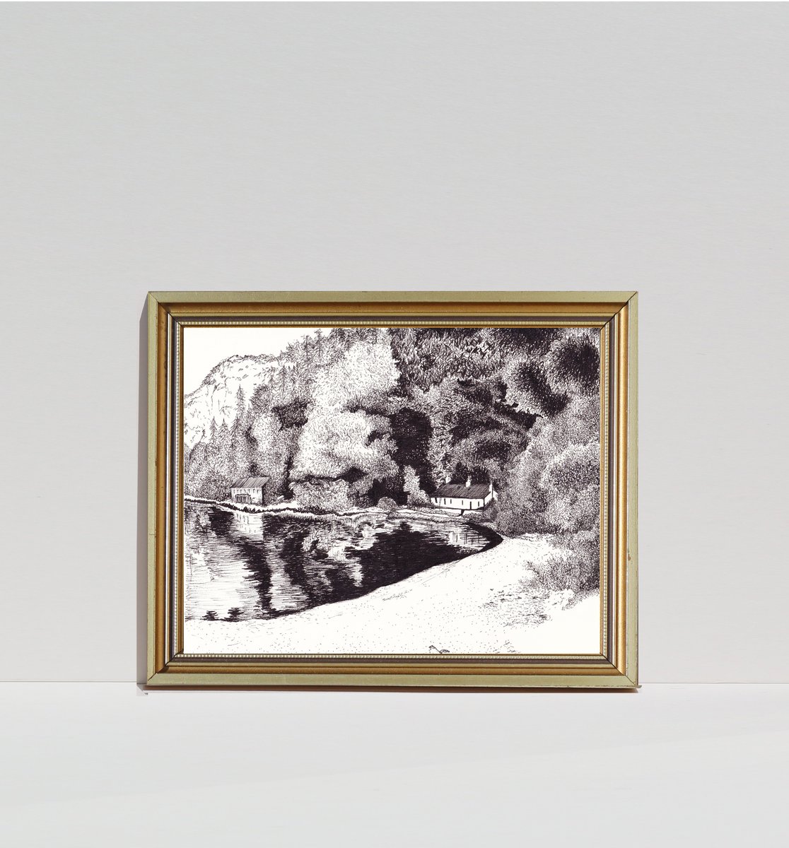 enseabe's tweet image. #Llanbedrog beach has been chosen as a piece in @maccmuseums open art exhibition 2016! Open from 10th December - 17th January 2017.