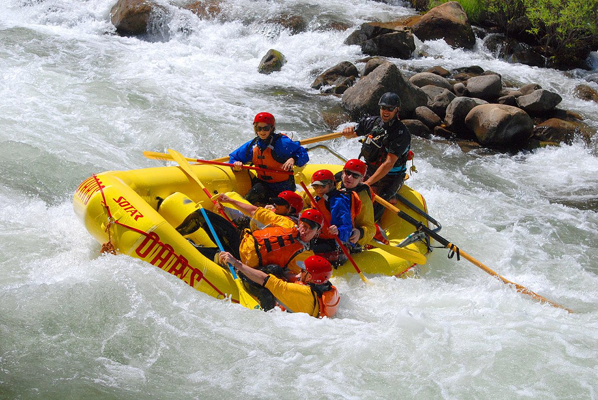 Cari_Morgan's tweet photo. Dear Rafters, please don't go on a river trip until you've read this... https://t.co/qDQjcpL2bg https://t.co/fK0rBBcj9X