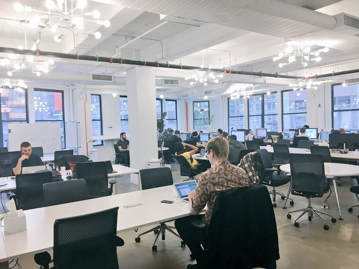 nomadworksnyc's tweet photo. We can't think of a better place to be on a rainy day than at Grind. #workliquid https://t.co/6isQ0B7Ho5