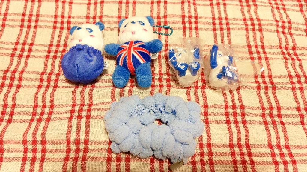 aaa00930's tweet photo. @yutyon_love01 
検索から失礼致します！
写真の中にお求めのものございますか？
ご検討よろしくお願いします(^-^) https://t.co/mxPLjZ5q46