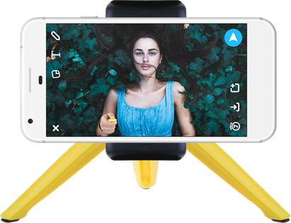 CamKixOfficial's tweet photo. #CamKix on #ProductHunt! https://t.co/5TeeZoHUPR They're helping announce the launch of our new #Snapchat #bluetoothshutter and #tripod https://t.co/iNSXgBgpjS