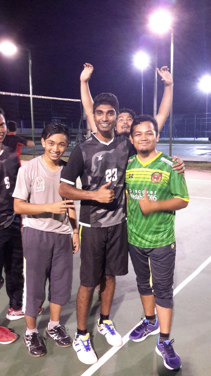zhariframli's tweet photo. #farewellgame Good Night!..😢 #byebye23 https://t.co/97x8DLFzCh