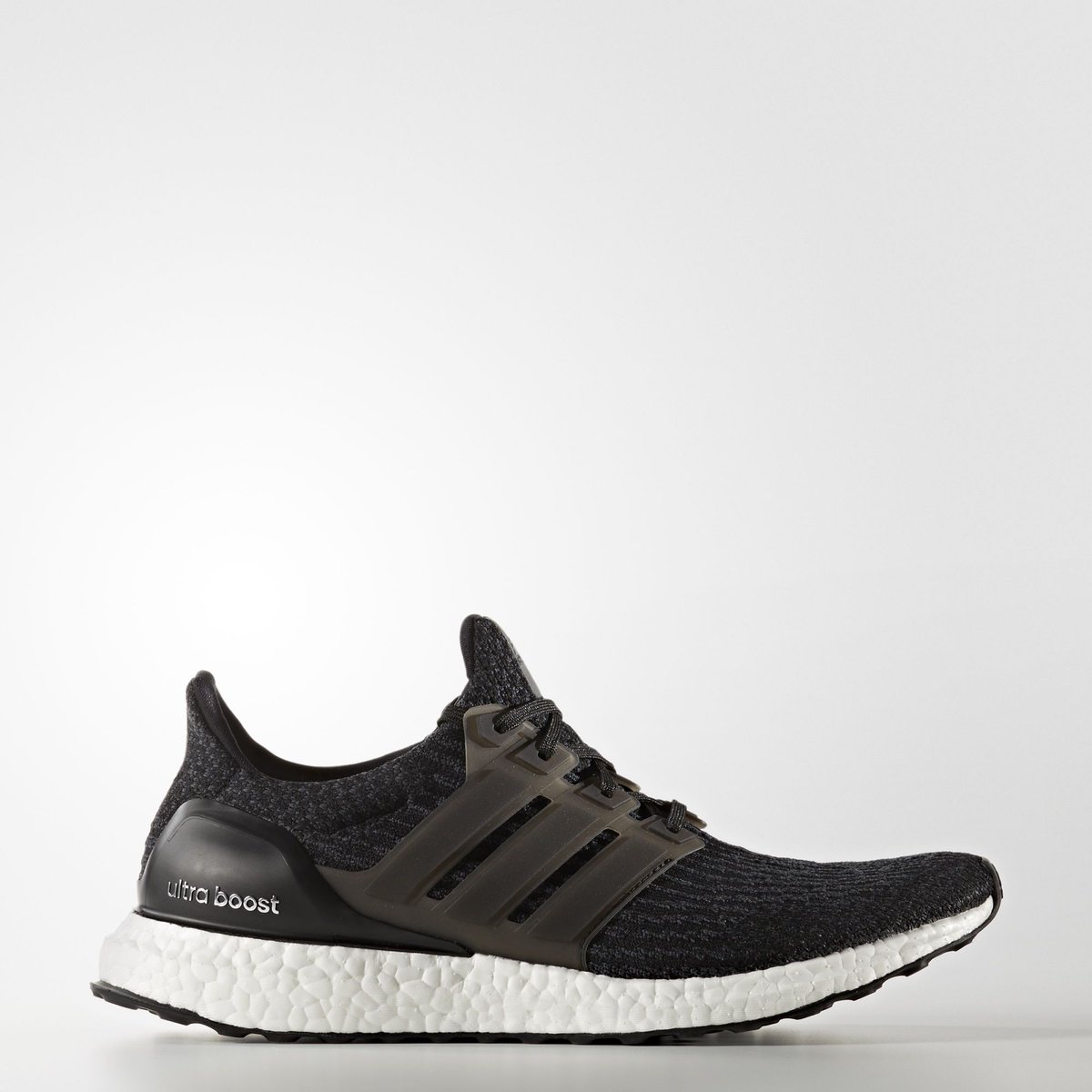BastikParis's tweet photo. RT @adidasalerts: The Ultra Boost 3.0 on release tomorrow on @FinishLine. Stay tuned for release updates. #IESEGsmm https://t.co/aPPdYFA7jk
