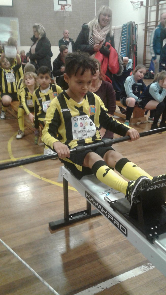 Year 3 and 4 winning Bronze medals in the Dove Valley Indoor Canoeing tournament #moremedals #Shobnallextracurricularsports