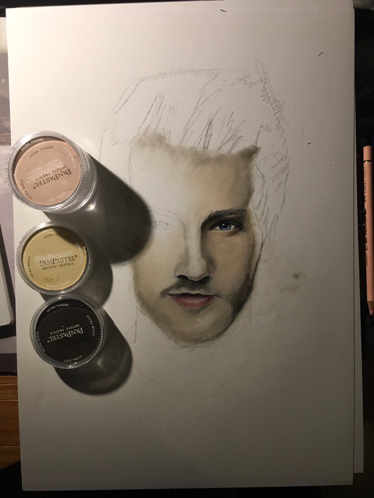 lukaslu200's tweet photo. @janmeyer hab heute eingekauft :) werde bis We fertig #art #janmeyer #apecrime https://t.co/Q3o4QdKGcP