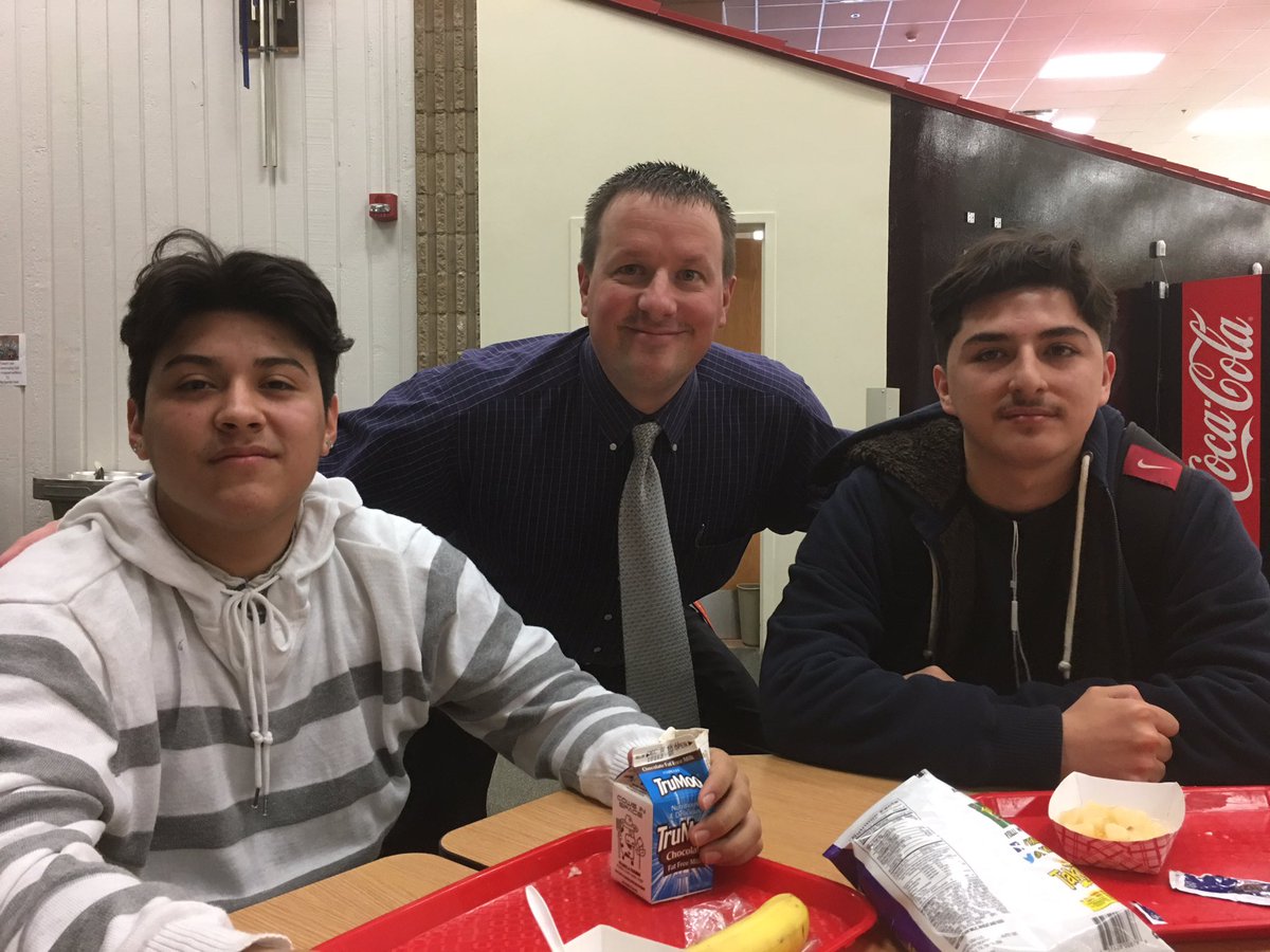 DrBrittonHart's tweet photo. Jose Garcia & Jeremy Anders Soph want to attend @FlintHillsTech 4 Welding & Automotive. Enjoyed the #LunchLessons today w/ some cool kids! https://t.co/GxWtv939bz