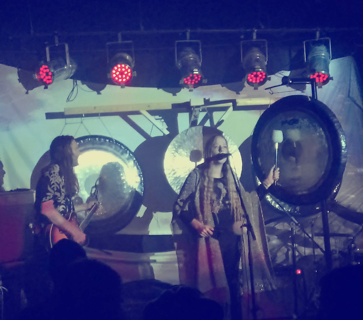 S E PHOTOGRAPHY tweet media