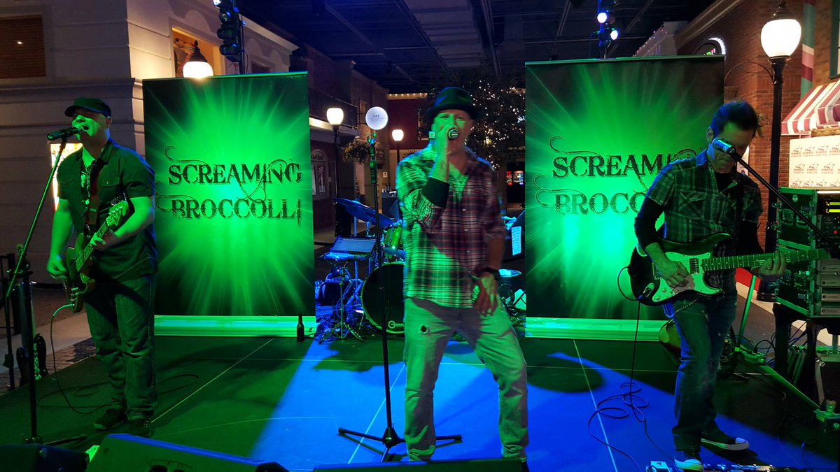 The band headlining your bar just cancelled? Screaming Broccolli is here for you! Book now! screamingbroccolli.com/booking/