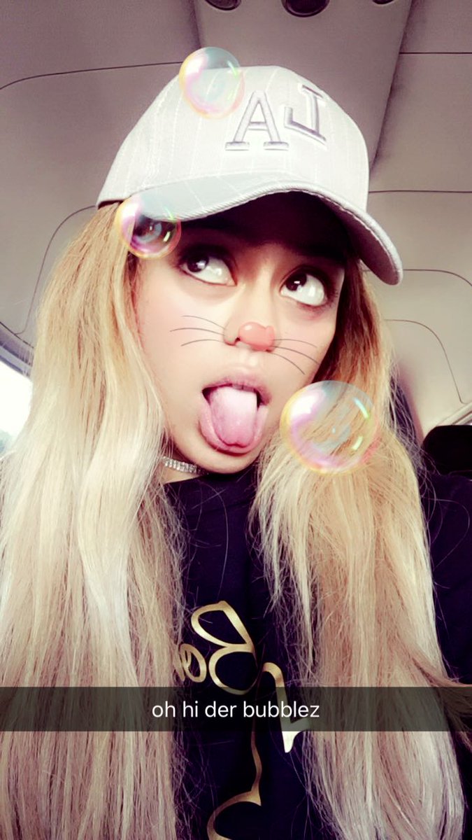 cmilasorgasm's tweet image. Hoje eu tirei o dia pra sofrer por fifth harmony pelo amor de deus