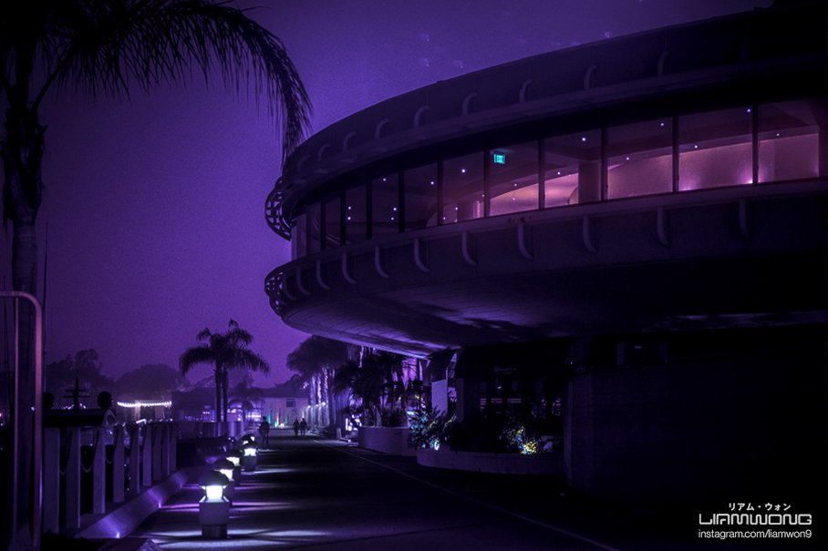 liamwong's tweet photo. #Cyberpunk Vibes 💜💙💜💙 / More at: https://t.co/vfAJ3mSzDn https://t.co/6A71xiISfR