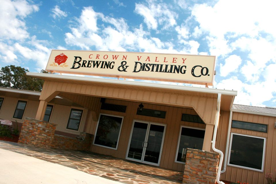 CrownValleyWine's tweet photo. We're closed till March 30, but @CrownValleyBrew will be open all winter!! Thanks for an amazing season!! #closedforwinter #seeyounextmarch https://t.co/3LsFvXfbQk