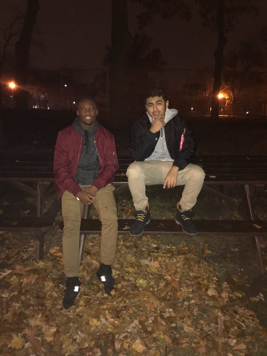 ALEX_TargetRE's tweet image. 