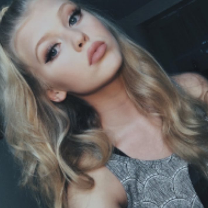 Loren. (@littleblcndie) on Twitter photo 