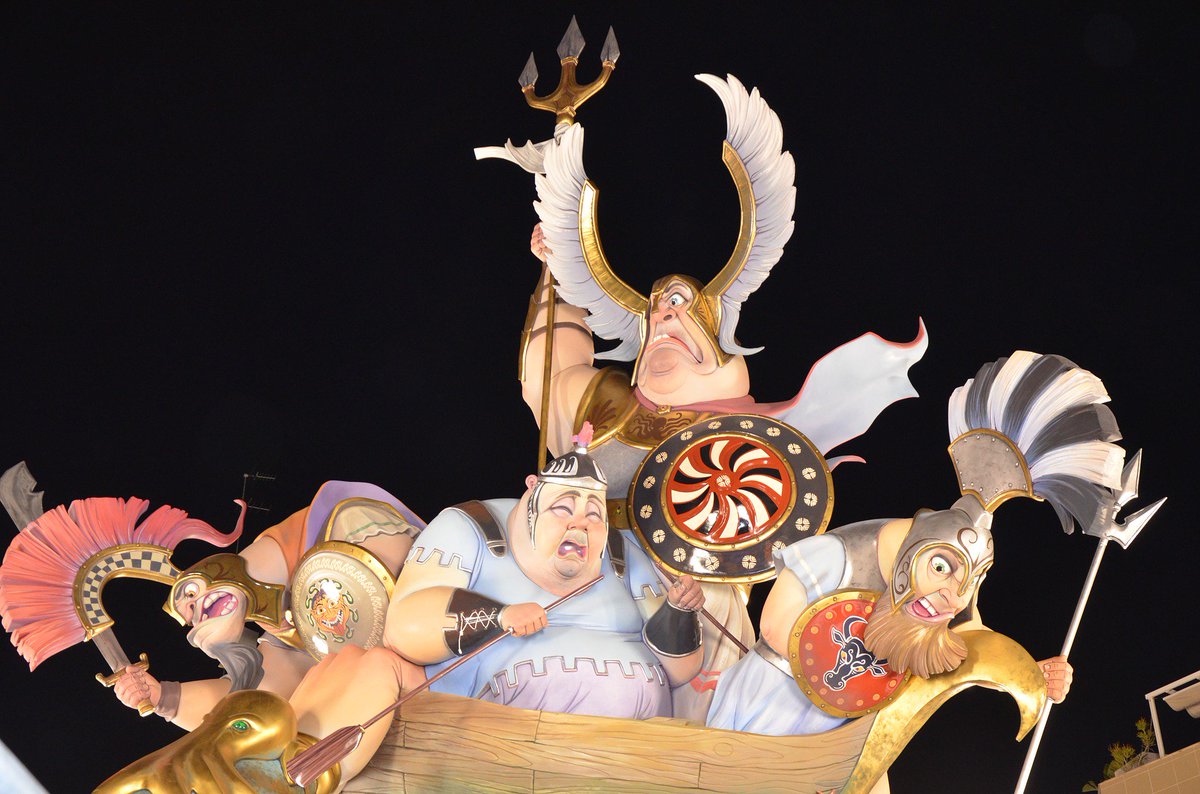 SitiosdeEspana's tweet photo. Las Fallas de Valencia han sido hoy declaradas Patrimonio Inmaterial d la Humanidad por la UNESCO
¡Felicidades a todos los valencianos!
👏🏻👏🏻 https://t.co/TJVz1NfSbU