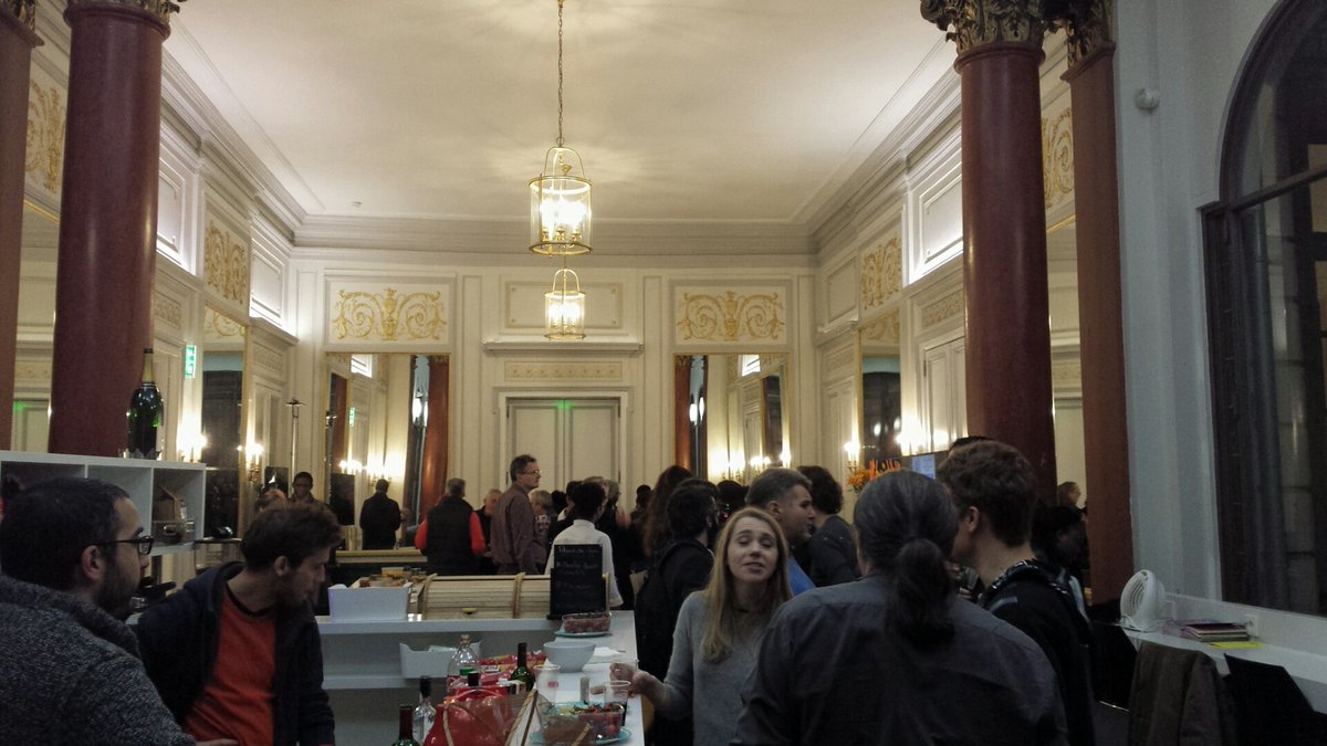 E2C94's tweet photo. Soirée #networking pr les jeunes @E2C94 @E2C95 @E2C_93 #e2c91. Invitation de @silexlabs à échanger avec pro du numérique. Accueil à @mozilla https://t.co/PHWOm6axn4