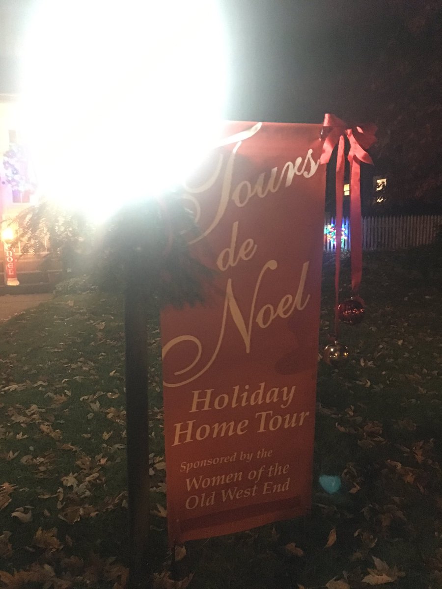 ElyseNBC's tweet photo. Tours de Noel happening this Sunday throughout the Old West End @NBC24WNWO https://t.co/1tFHR8EBcU