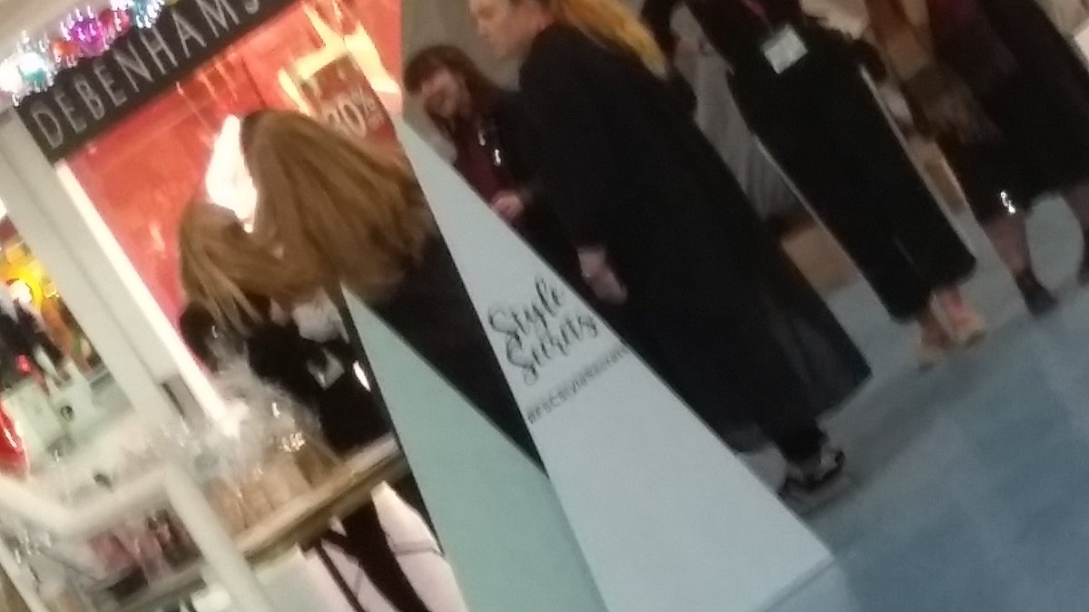 NigelFarnworth's tweet photo. #FSCStyleSecrets @RussHogarth @CCG_UK Successful end to another great @UCLan event https://t.co/UsW02O748G