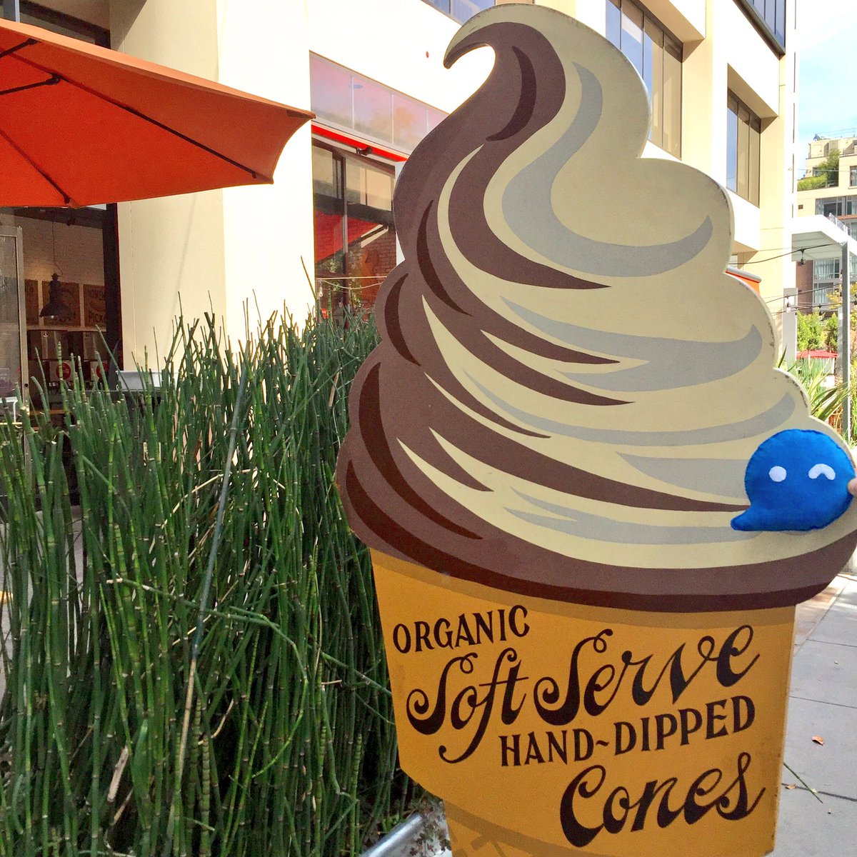 SochatApp's tweet image. It's never too early for ice cream.🍦@SuperDuperSF