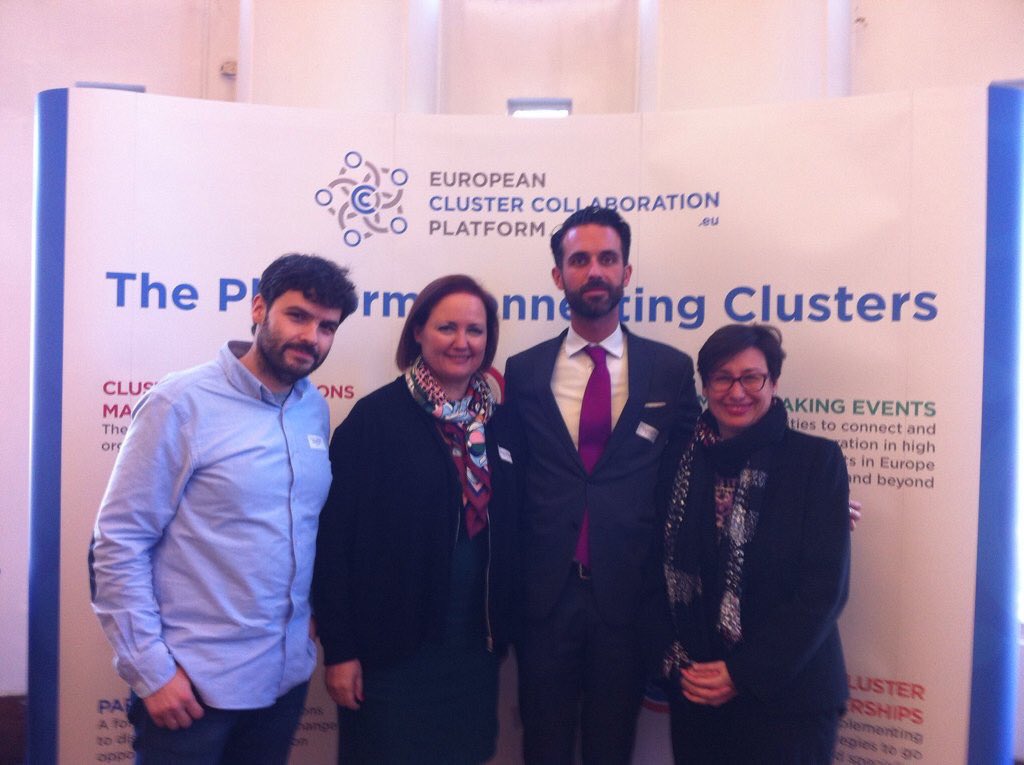 Aprendiendo y compartiendo knowhow en el #EUcluster matchmaking event con @asincar @idepasturias #clusters2016 #Asturias @MetaIndustry4