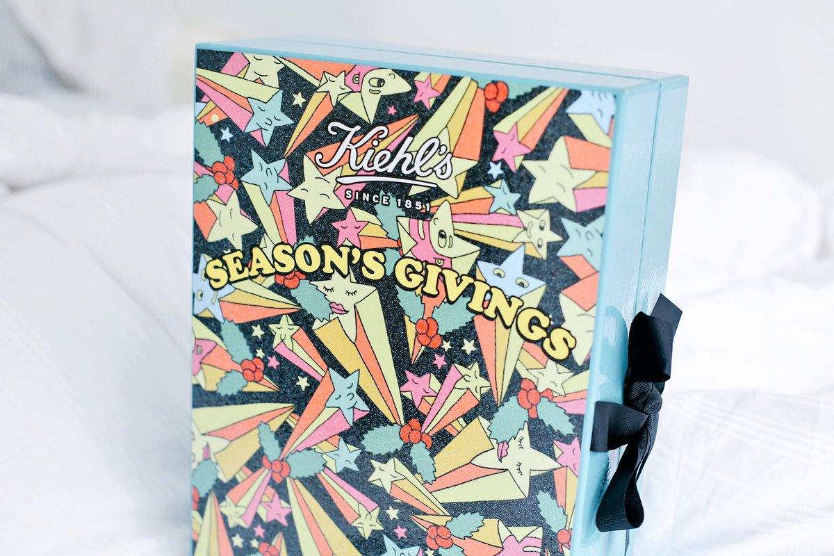 emshelx's tweet photo. GIVEAWAY! RT &amp; follow @emshelx &amp; @KiehlsUK to win 1 of the last advent calendars in the country! #EmsAdvent 🎁 #comp /ends Friday @ midnight! https://t.co/nGbHJZp1Cl