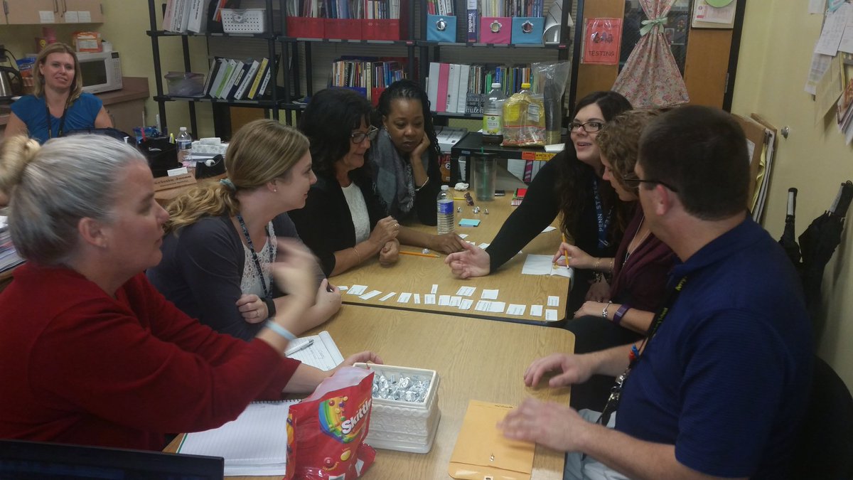 berryjaguars's tweet photo. Fifth grade having fun learning Total Participation Techniques to implement in their classrooms. # headbands
# opensort #inductivelearning https://t.co/AL4H3LJArS