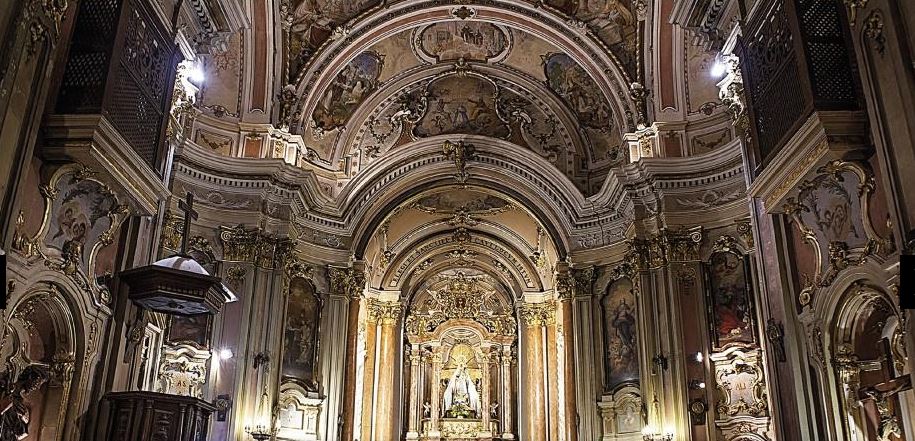 Cuenca20A's tweet photo. ¿Cómo describirías la iglesia de la Virgen de la Luz a un turista que está preparando una visita a Cuenca? https://t.co/mzVkHwz6dZ https://t.co/JzOZ3G2Ofc