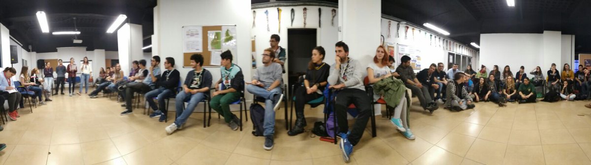 scouts_edm's tweet photo. Los equipos del #Interclanes en la #PrimeraReunonInterclanes preparando actividades increíbles para que disfrutéis, aprendáis y os unáis más https://t.co/EWHEndBKWE