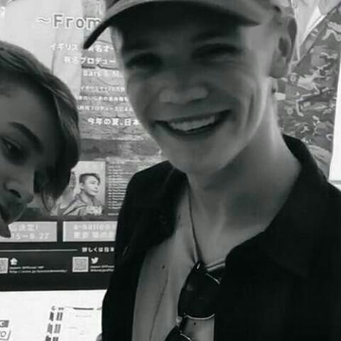 Foneygll's tweet photo. You've got that smile,
That only heaven can make.
I pray to god everyday,
That you keep that smile.♡ @ceejaylenehan https://t.co/xkn98Slakn