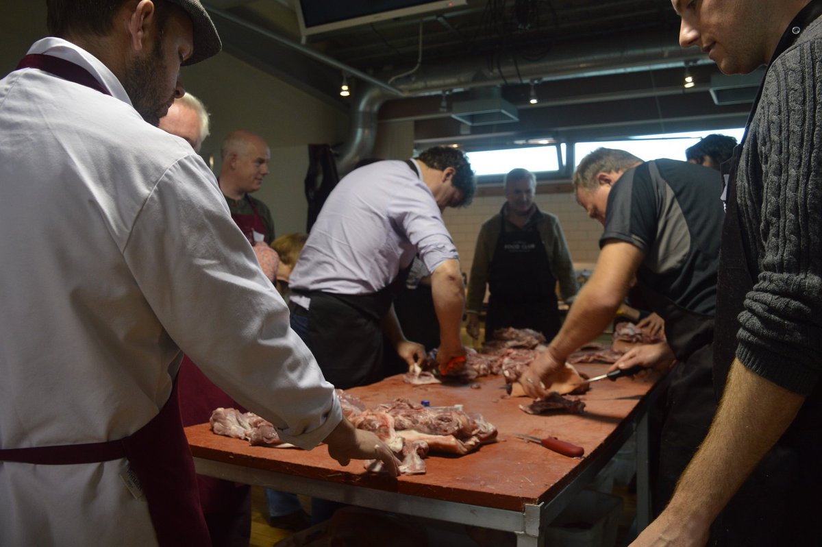 dartsfarm's tweet photo. Ideal #Christmas present for foodies! Join @GoodGametopsham @butchersatdarts for an interesting Charcuterie Day #DevonHour #Devonevent https://t.co/Cf9ZaVwDkn