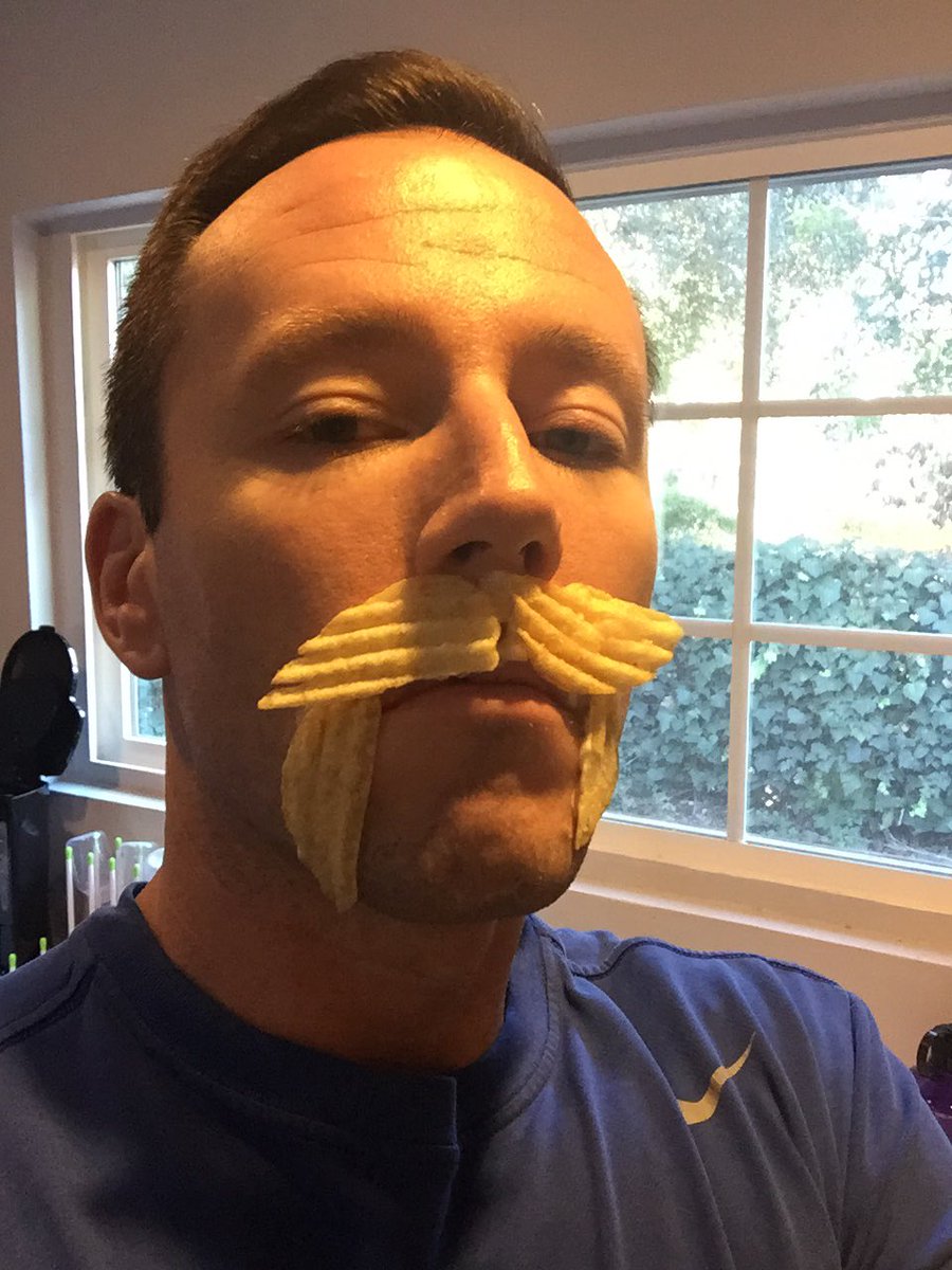 jasonkenoyer's tweet photo. #movember #ruffstache https://t.co/qXBTshkaCX @RUFFLES https://t.co/rvvoSc5ARS