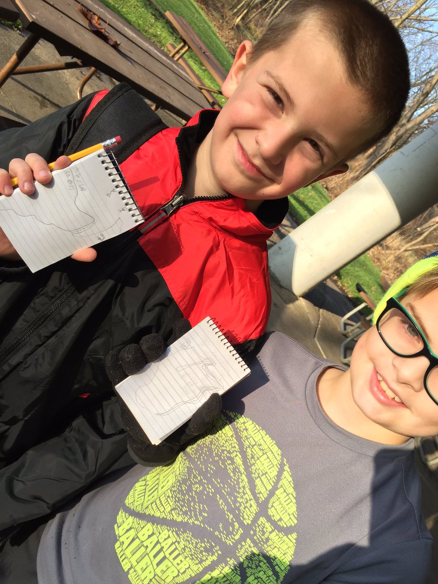 TeamKaufman's tweet photo. Nonfiction text features + beautiful day + Ox Bow Park + Team 184 = A lot of smiles and learning! #oxbowpride #concordpride #NIICEPD https://t.co/rYD20N44vE