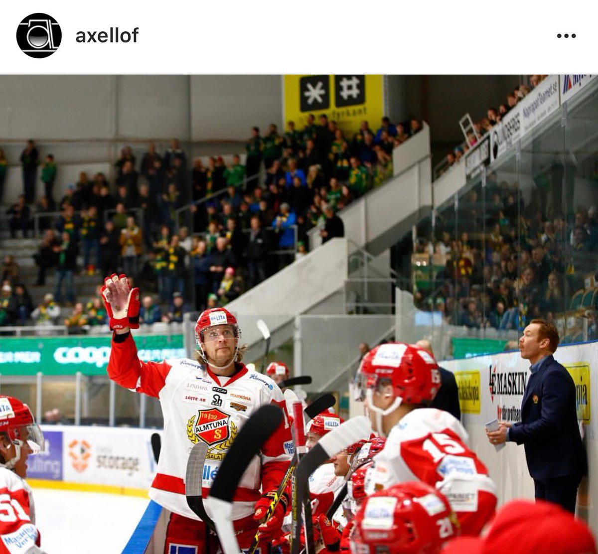 Detta är kärlek, detta är respekt, detta är vad sport oftare borde handla om.. <a href="/willequist/">William Quist</a> <a href="/Bjorkloven/">Björklöven</a> <a href="/AXELLOF/">AXELLÖF</a>