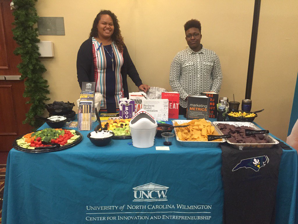 UNCW_CIE's tweet photo. #bestspread award at ILM chamber #bizmix event! https://t.co/WWSOVli4n3