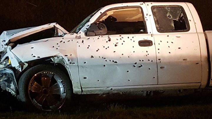 FFedUpp's tweet image. Love all the internet police experts thinking that bullets go thru vehicles IRL like in the movies #doesntworklikethat